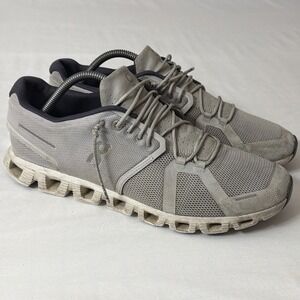 On Cloud Shoes Mens Size 10.5 Gym Fit  Gray Swiss Engineering Athletic Sneaker